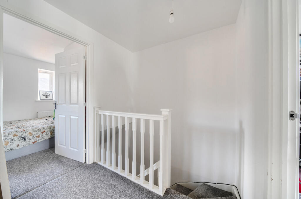 1312274-7-685e5b7...