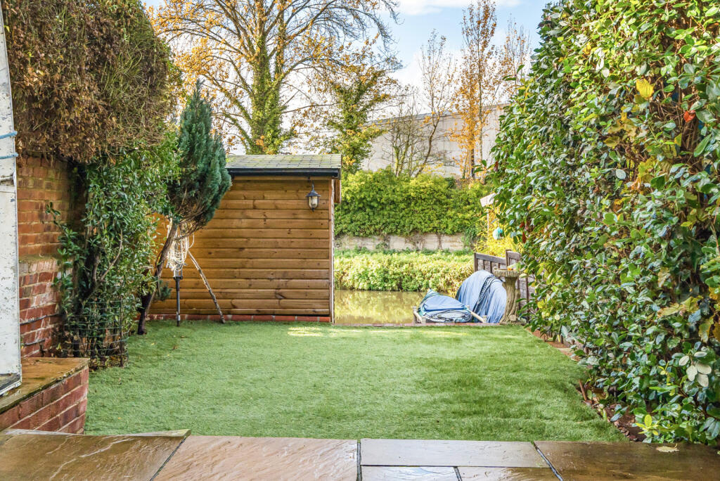 1372797-20-690e00...