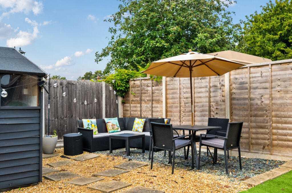 1307137-2-684b0f6...