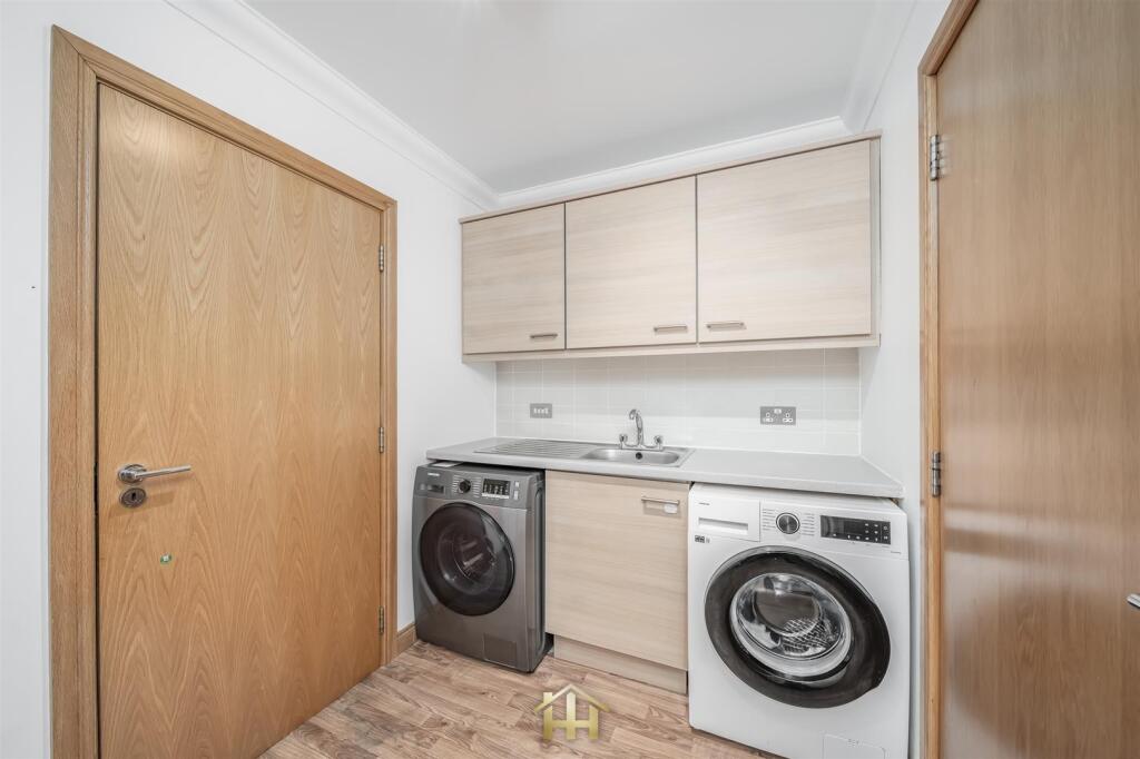 14 DUNNICHEN RD FORFAR DD8 2RQ EDIT (15 of 49).jpg