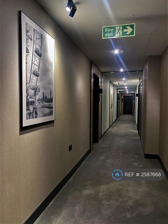 Hall Way (Corridor)