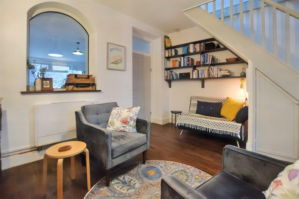 Dining Area / Reading Nook