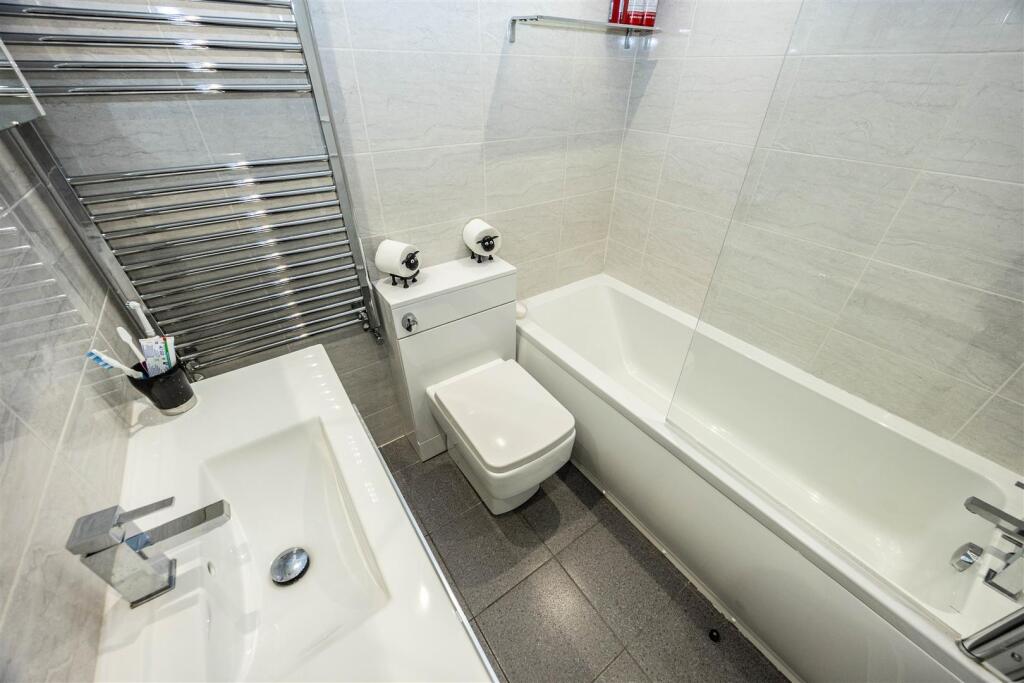 11DWRHudds-060925-7.jpg