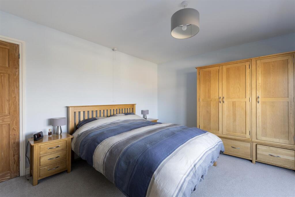 Main Bed