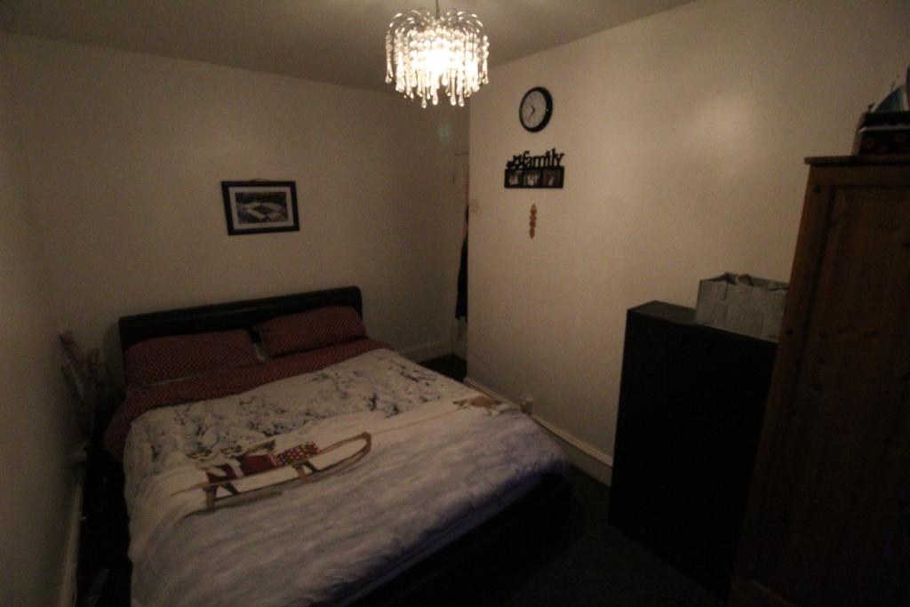 16Standardbed1