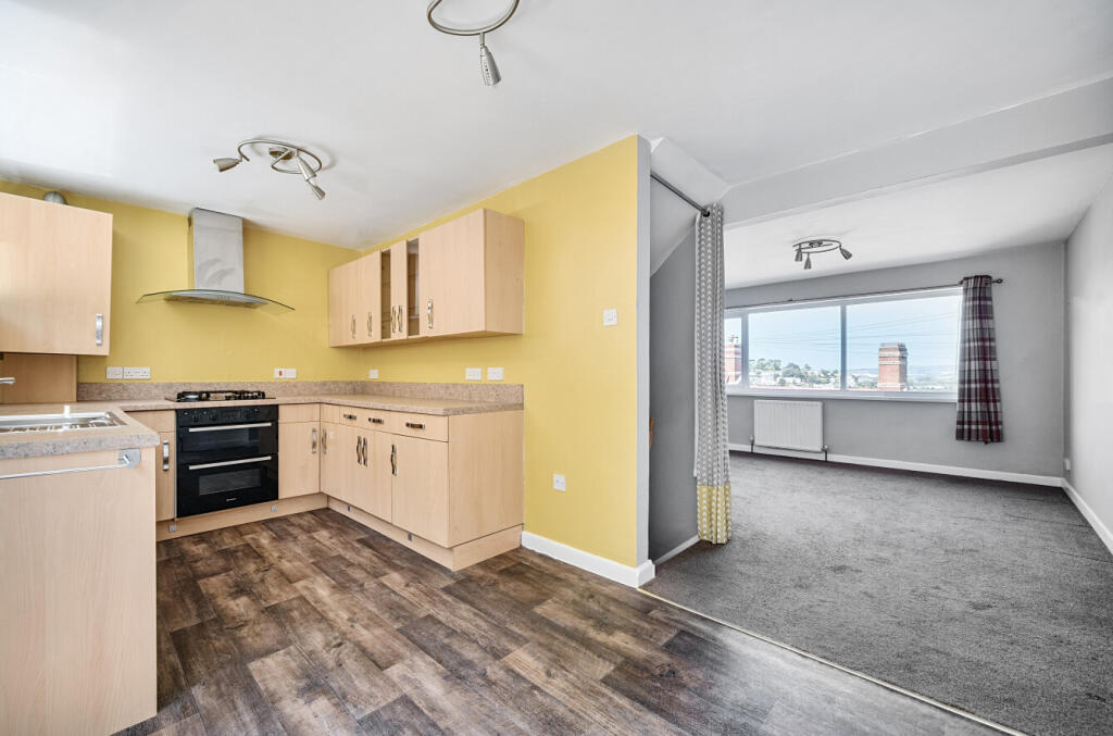 1321099-9-686d211...