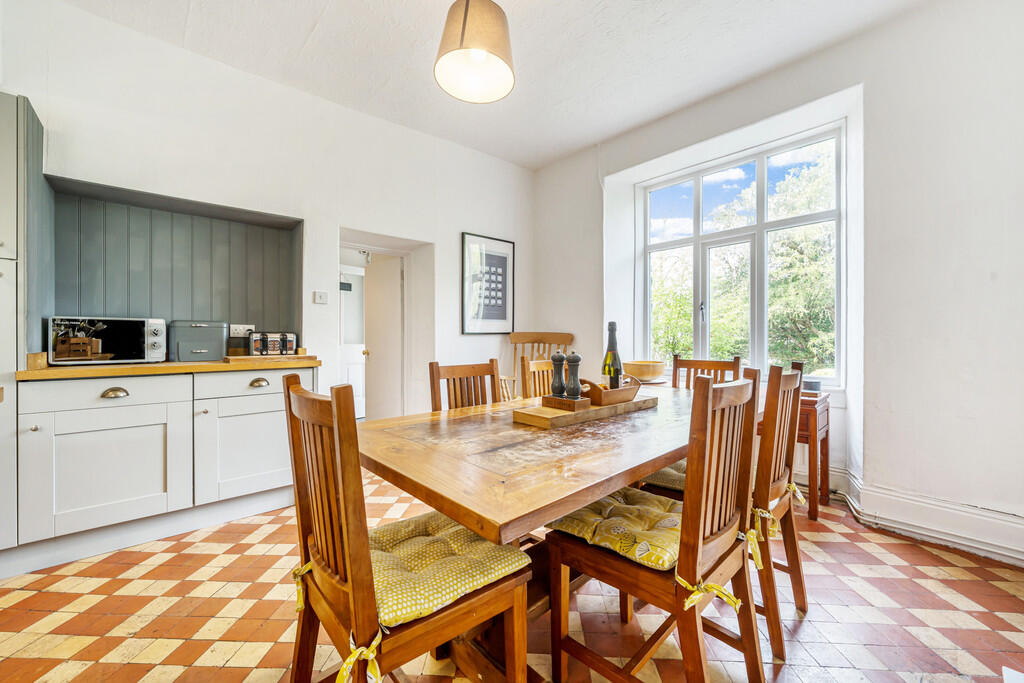 Kitchen/Dining Ro...