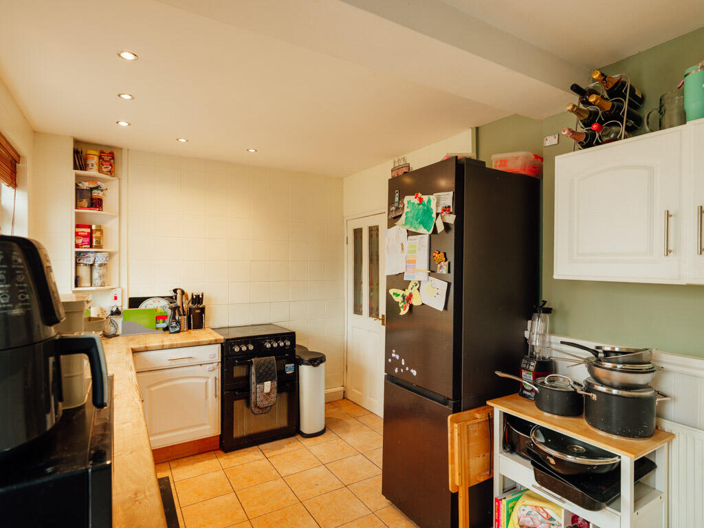 Kitchen / Breakfast Room