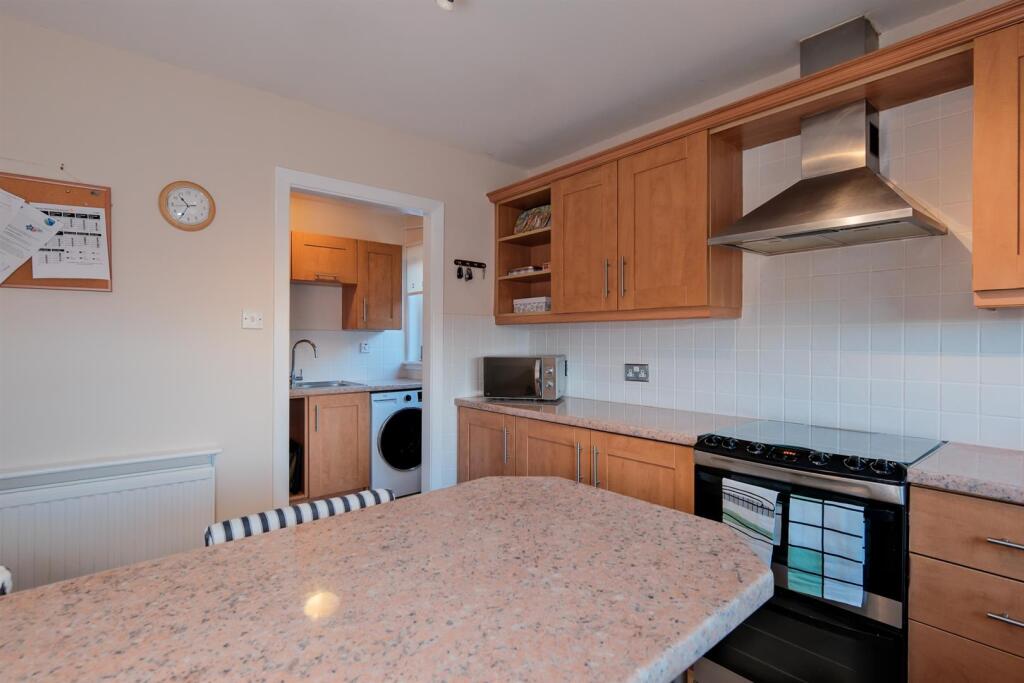 033-25 Netherdale Crescent, Wishaw ML2 0DN.jpg