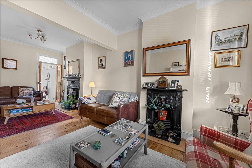 Church Gardens (7...