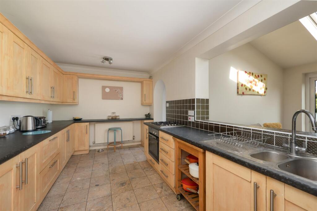 Summerfield Avenue, Whitstable