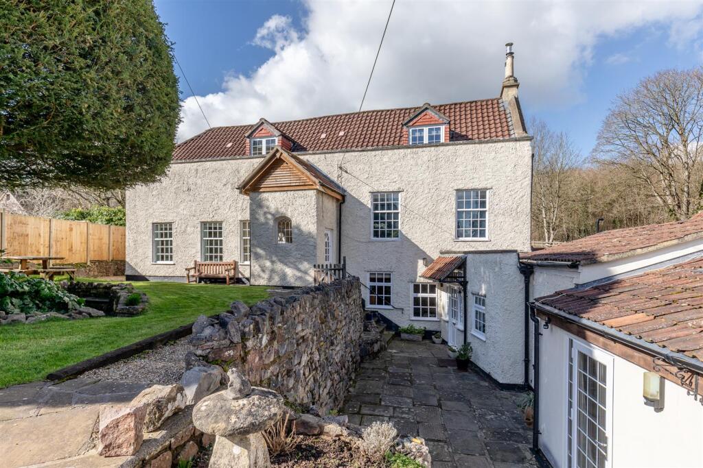 Chapel Cottage, Long Ashton Front.jpg