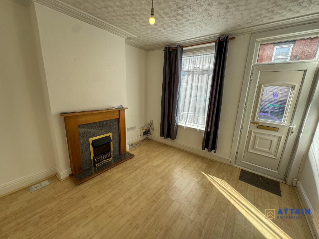 Living Room.jpg