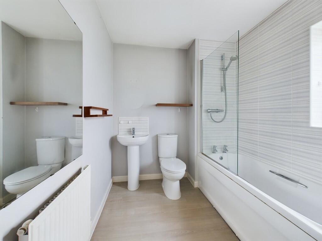 CAM03974G0-PR0089...