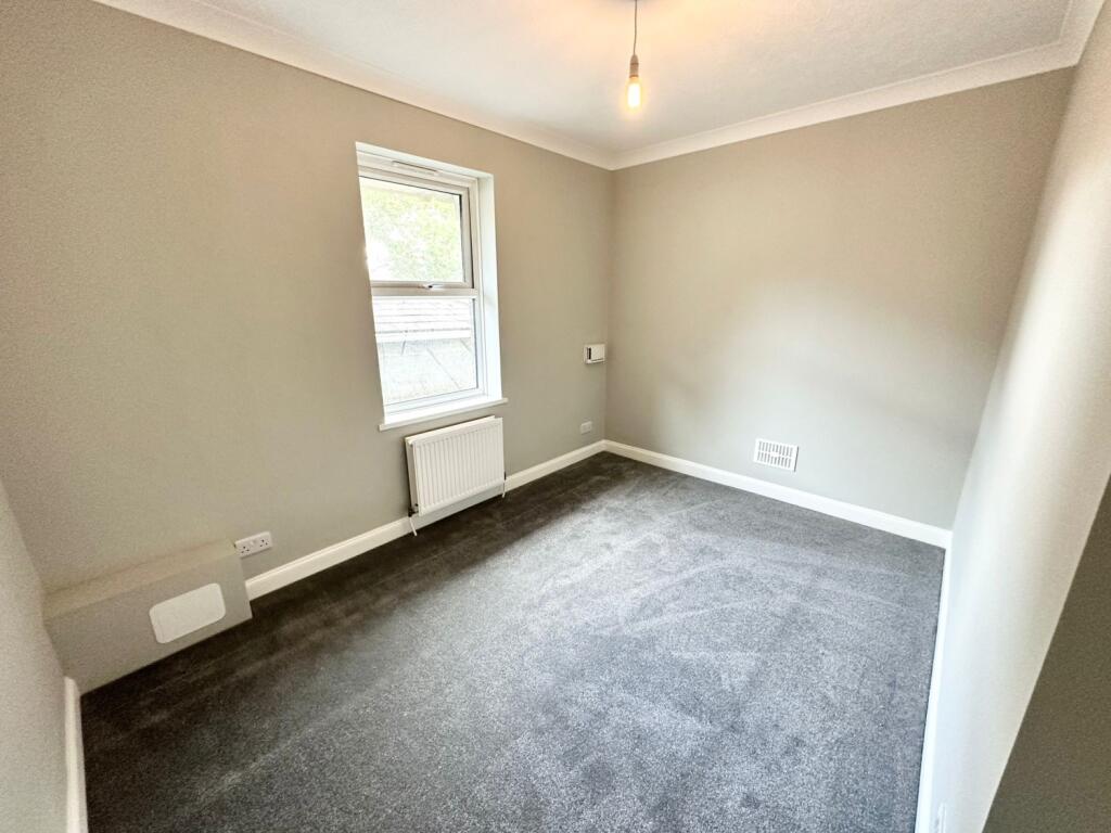Bedroom (2)