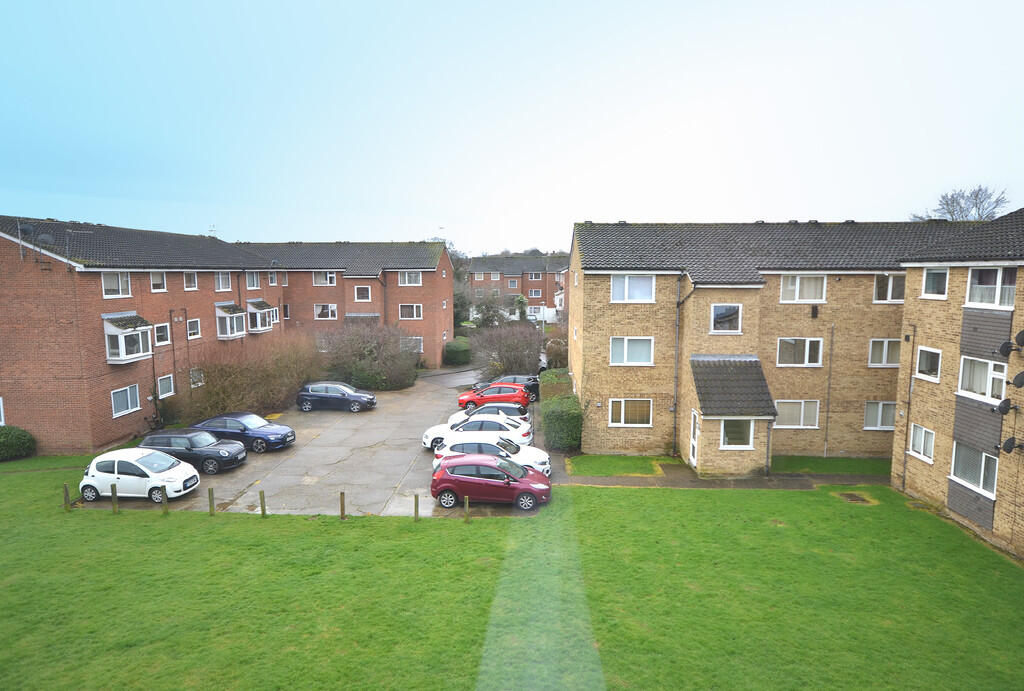 27 Droveway new 4