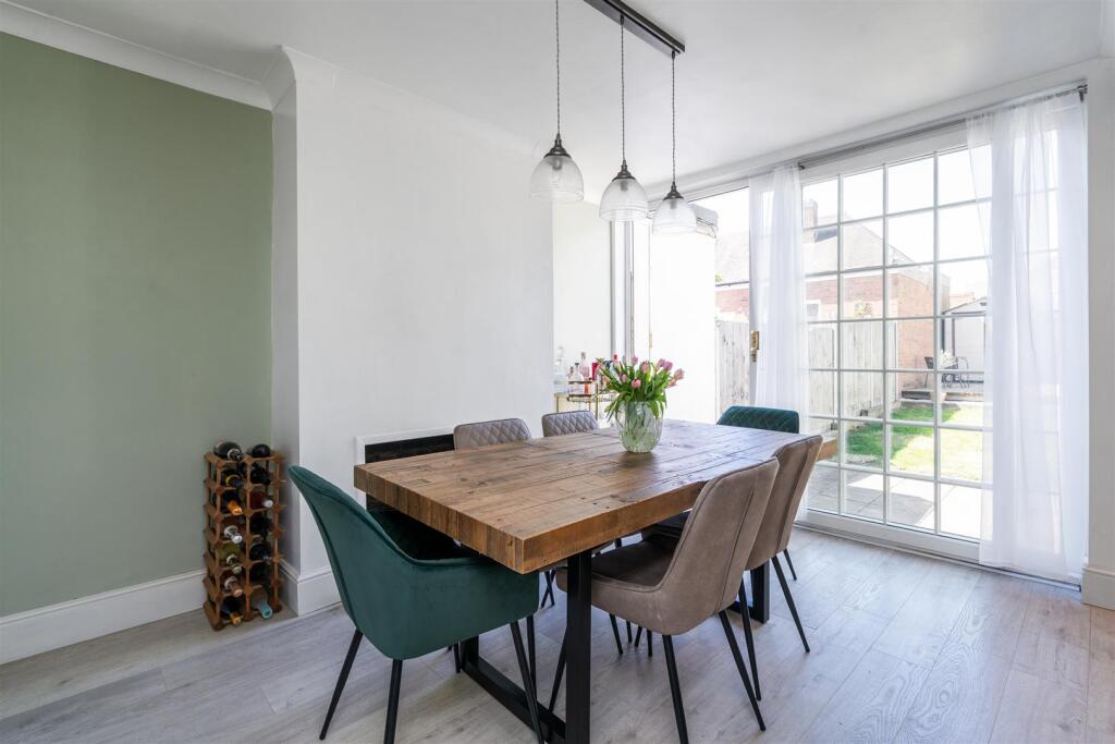 15 Howard Road_16.jpg