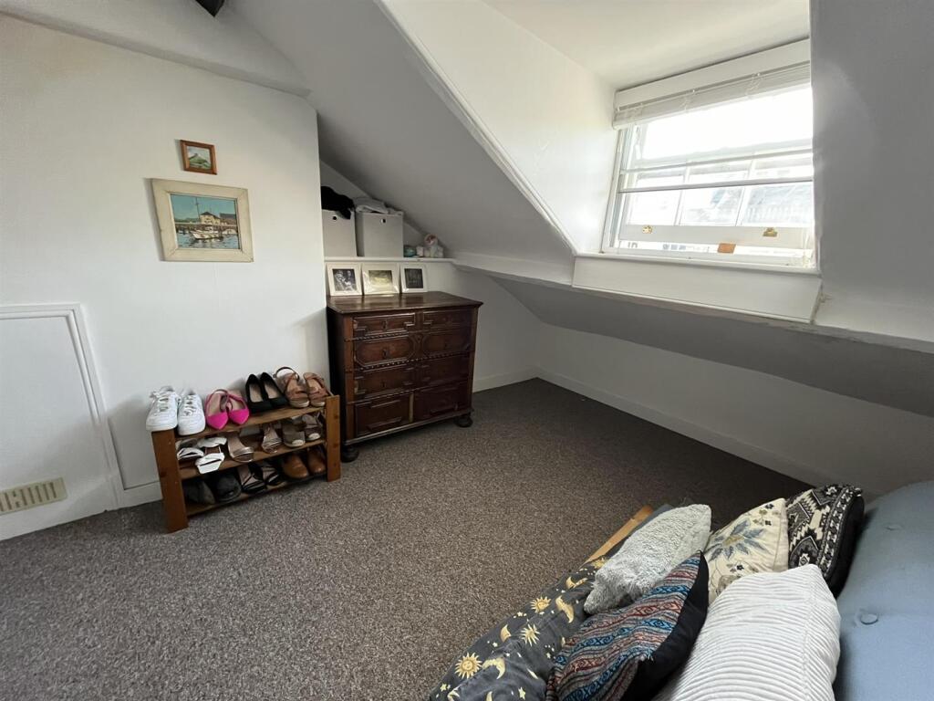 Office/Dressing Room