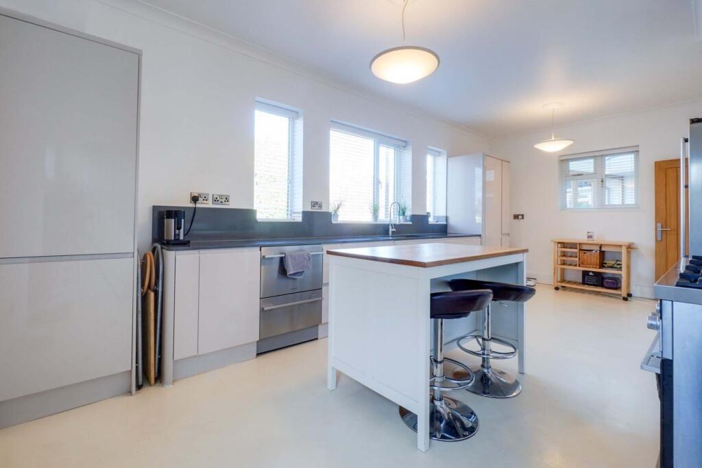 Kitchen Breakfast Room