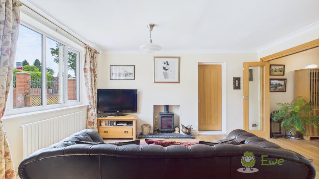 CAM03669G0-PR0022-STILL014