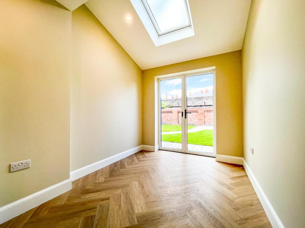 tlc_27e2ca1e-fb96-4073-b559-aef03b1bea3d_3c2c2ce.j