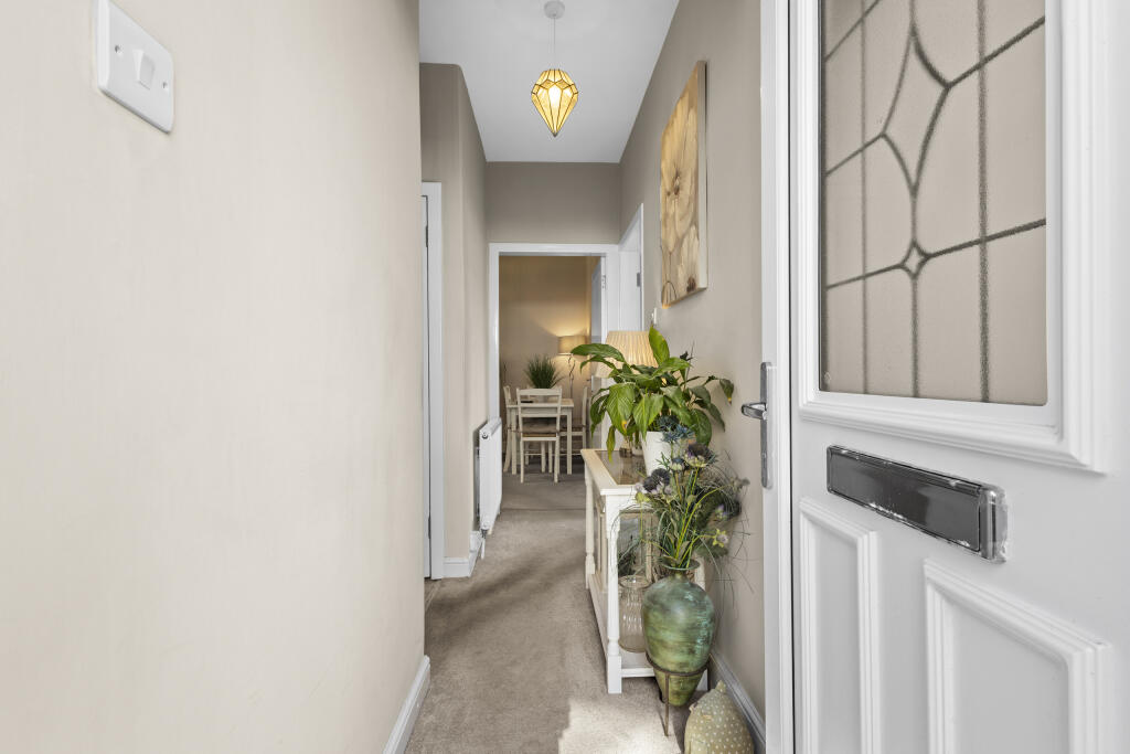 Entry hall 2