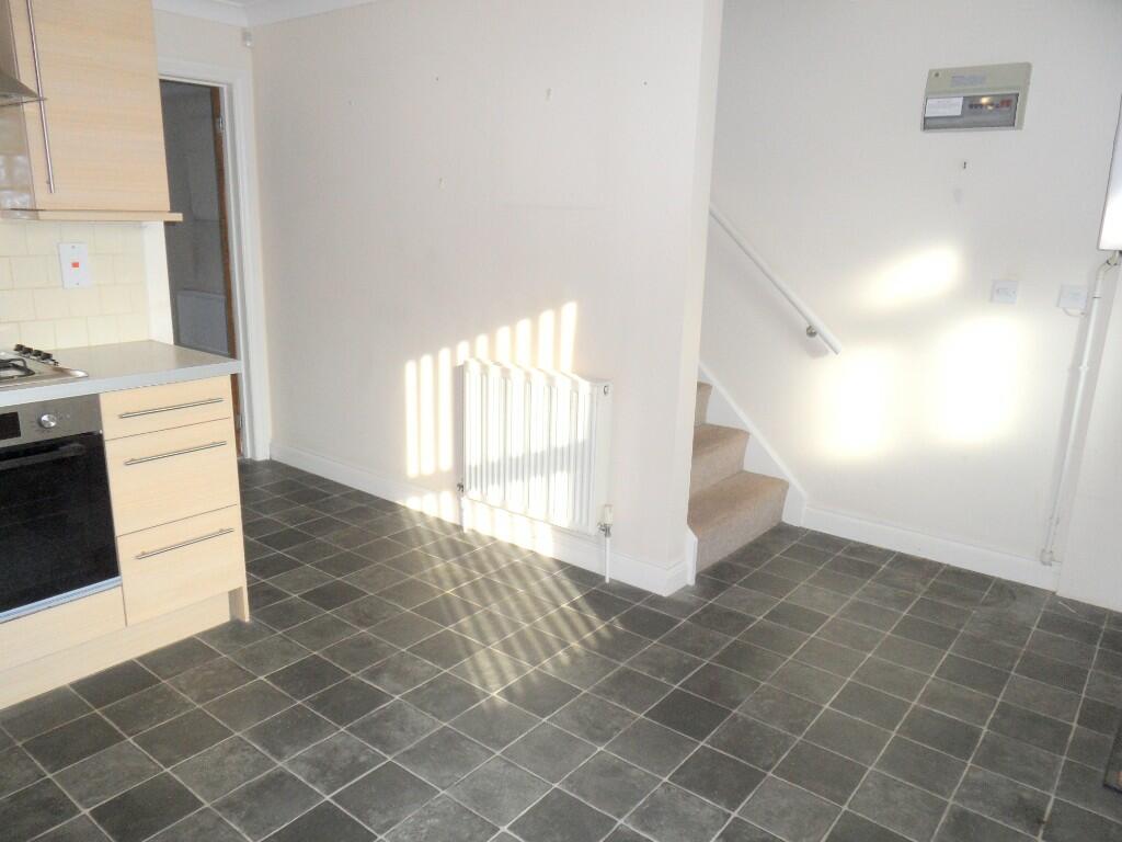 KITCHEN/BREAKFAST RM