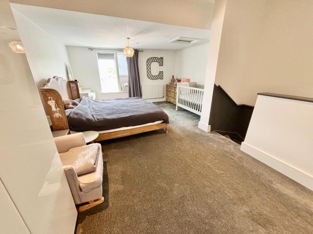 Main Bedroom