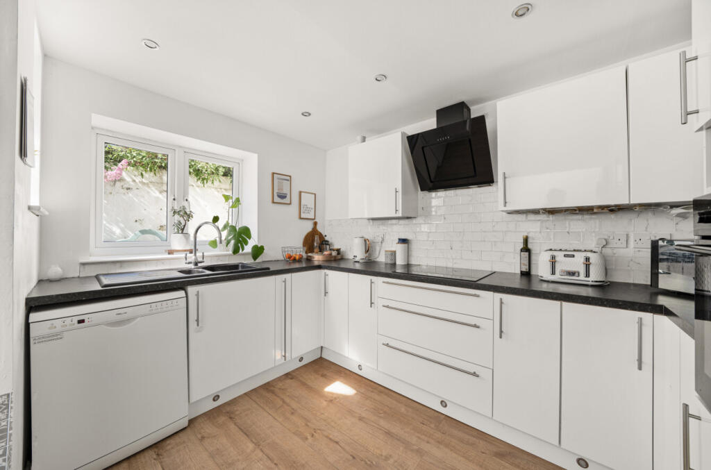 1289227-14-682b61...