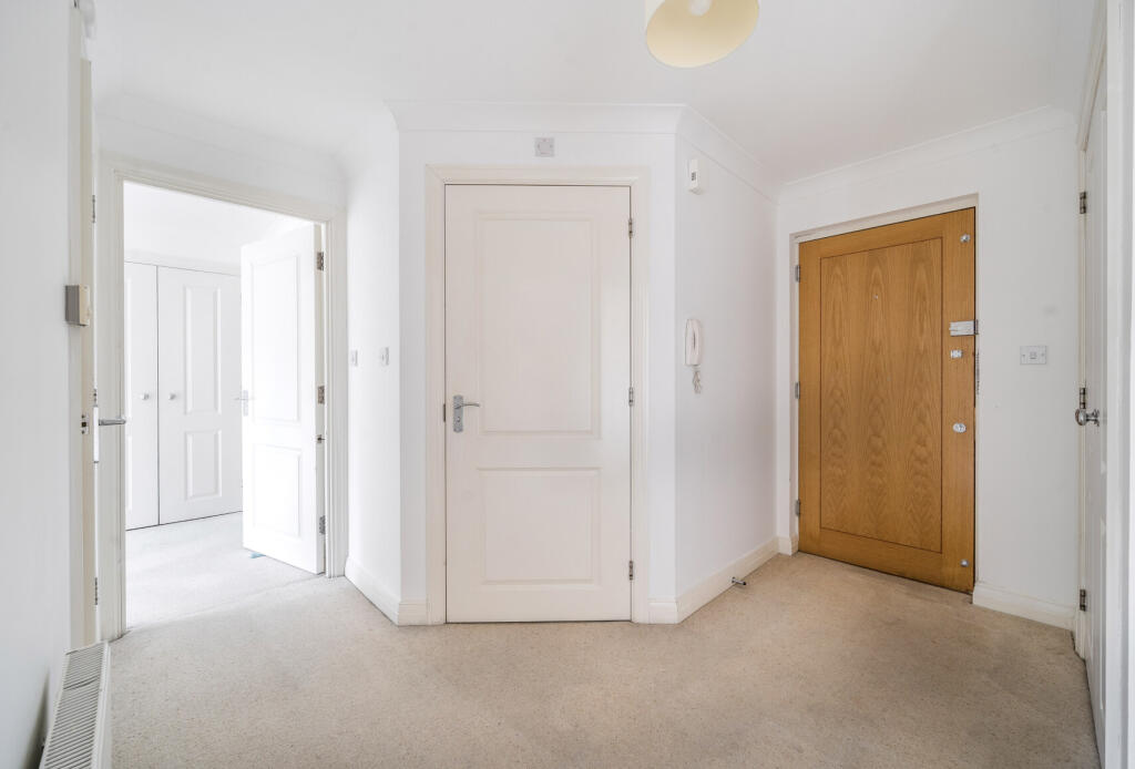 1358227-4-68d19a9...