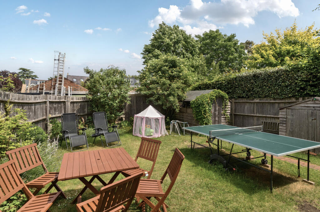 1304032-12-6846da...