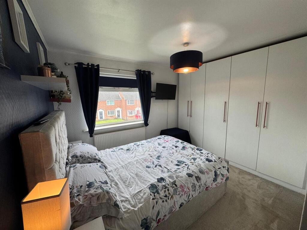 Double bedroom One