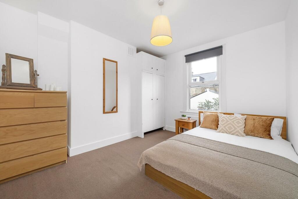 Bedroom 3.JPG