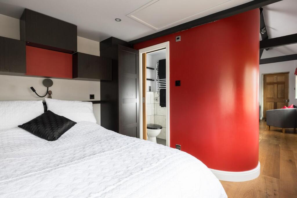 Furlong House, 220 Mount Vale_NEW-08_MedRes_Annexe