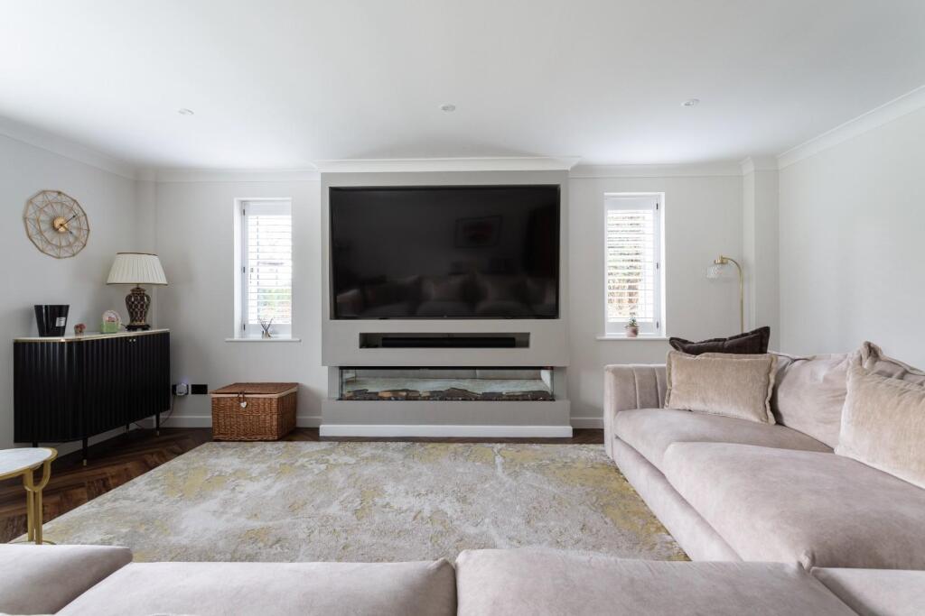 Silver Birches-16.jpg