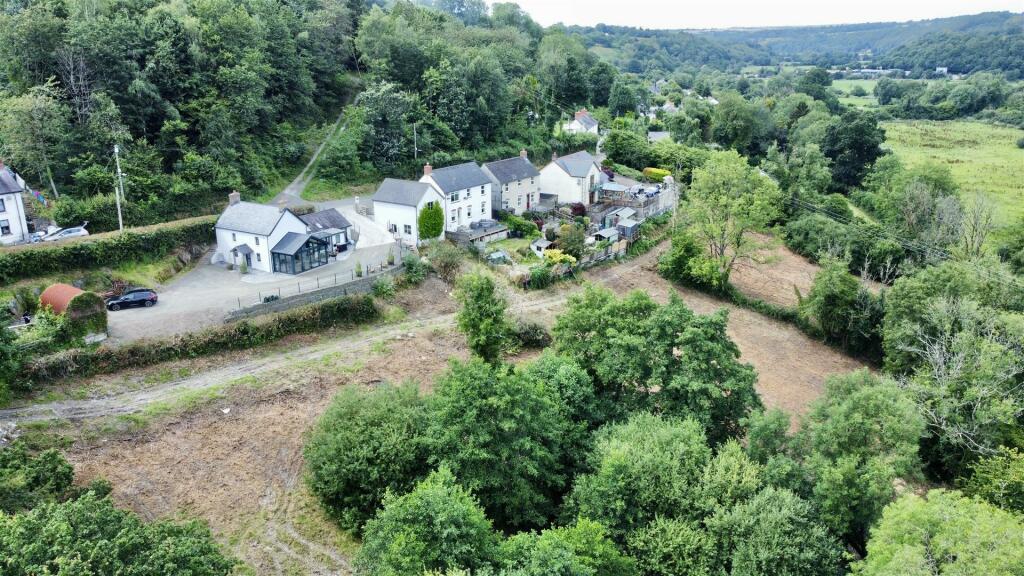dji_fly_20240730_153946_529_1722350394450_photo_op