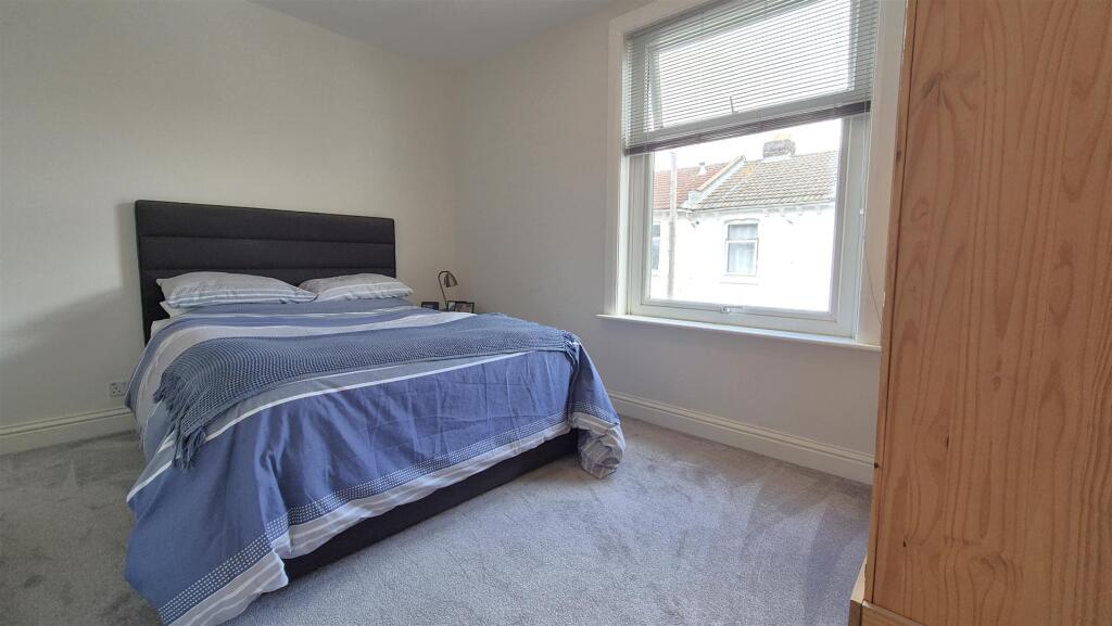 Master Bedroom.jpg