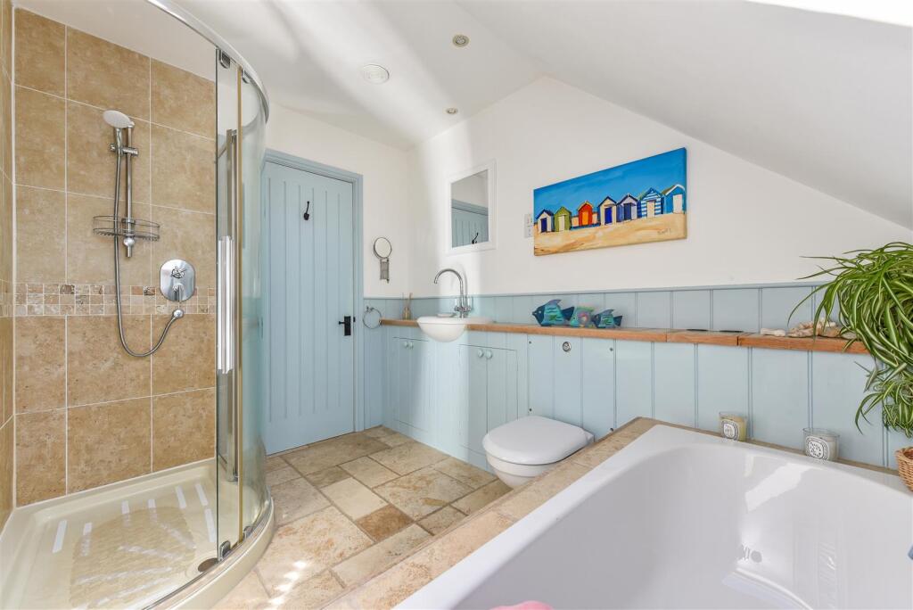 En Suite Shower Room