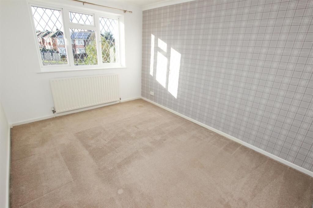 BEDROOM 1 FRONT