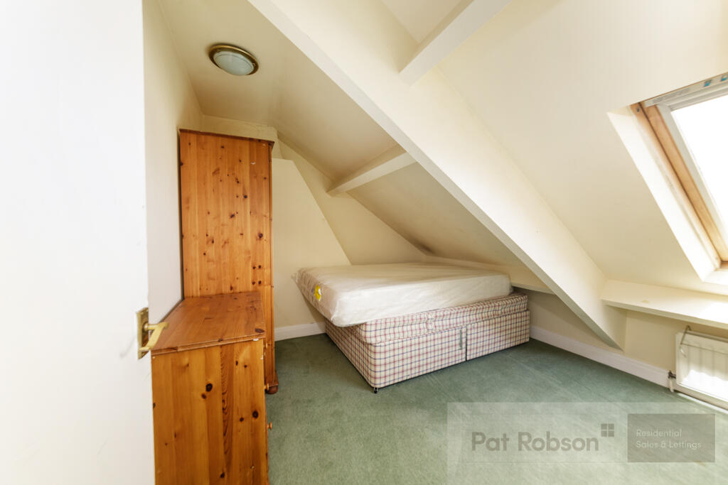 26 hazelwood avenue7