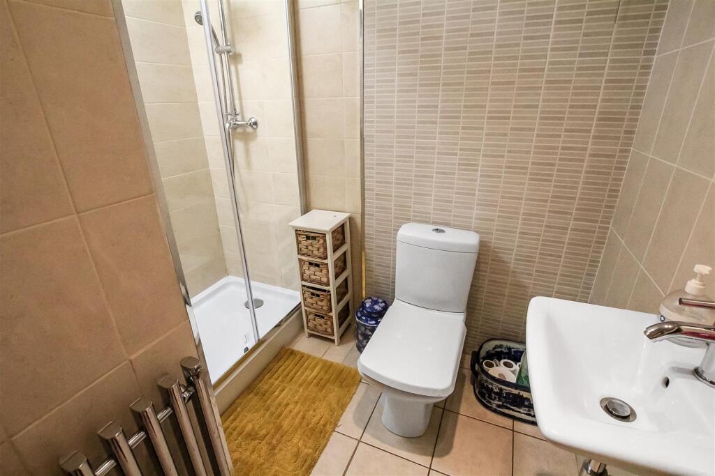 Shower Room/WC