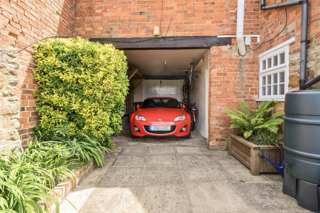 Horseshoe Cottage, 17 Greenside, Wappenham (16).jp