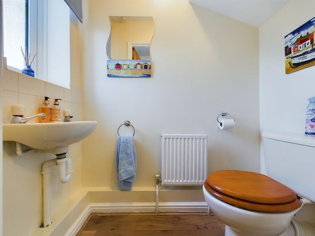 CAM04273G0-PR0059...