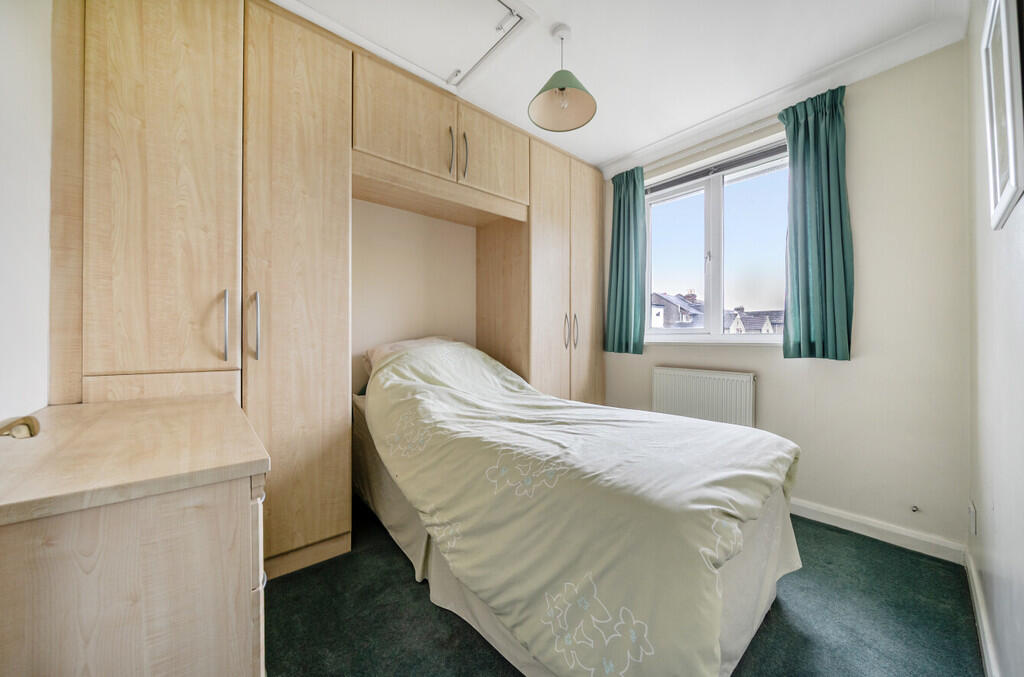 bedroom2