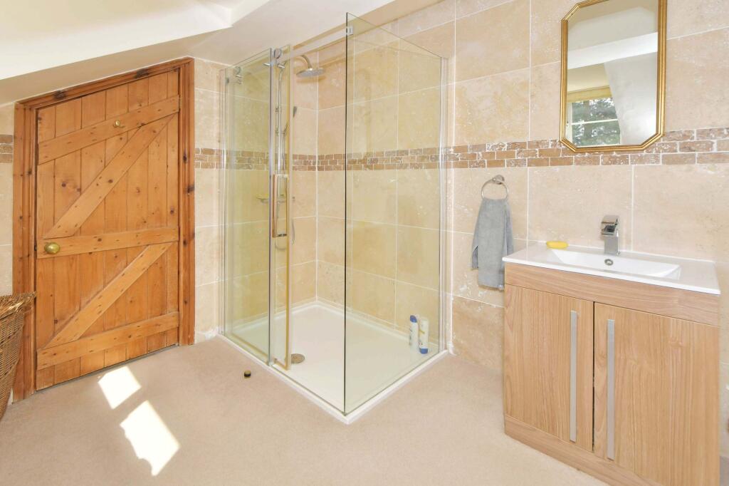 Bedroom one en-suite shower room