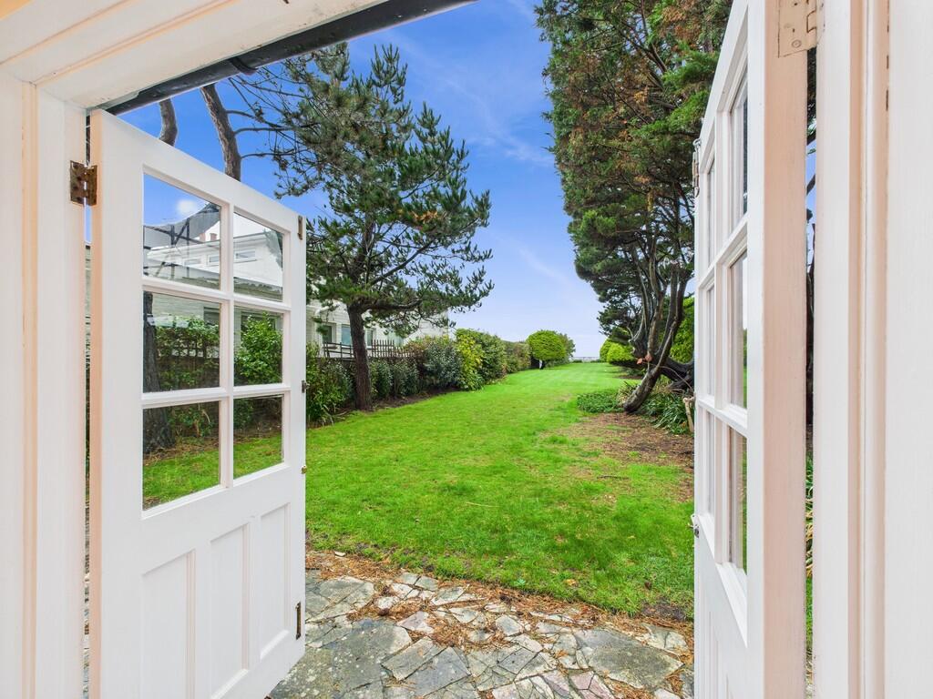 Doors to garden