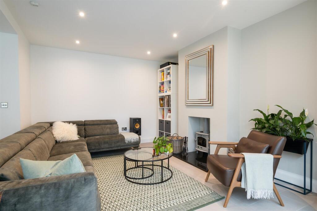 210 St. Bernards Road_22.jpg