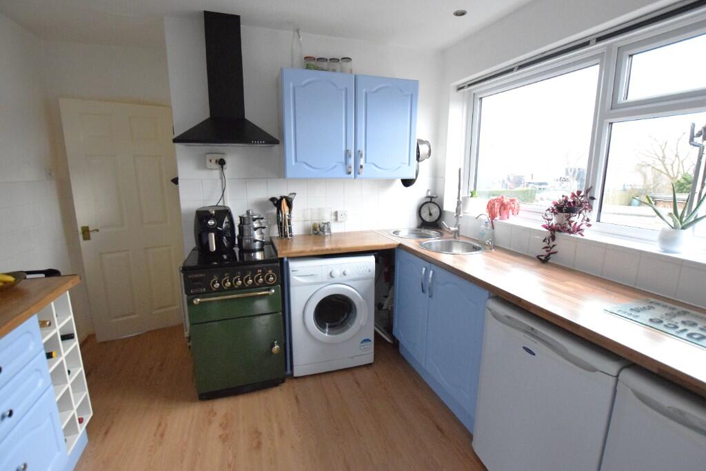 Kitchen (2)