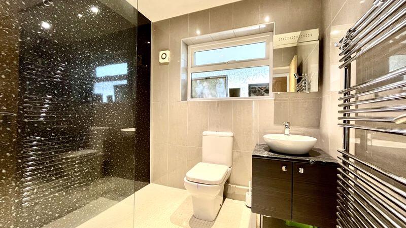 Ground Floor Wet Room