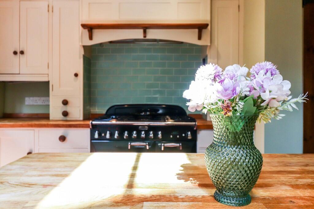 Kitchen/breakfast rm